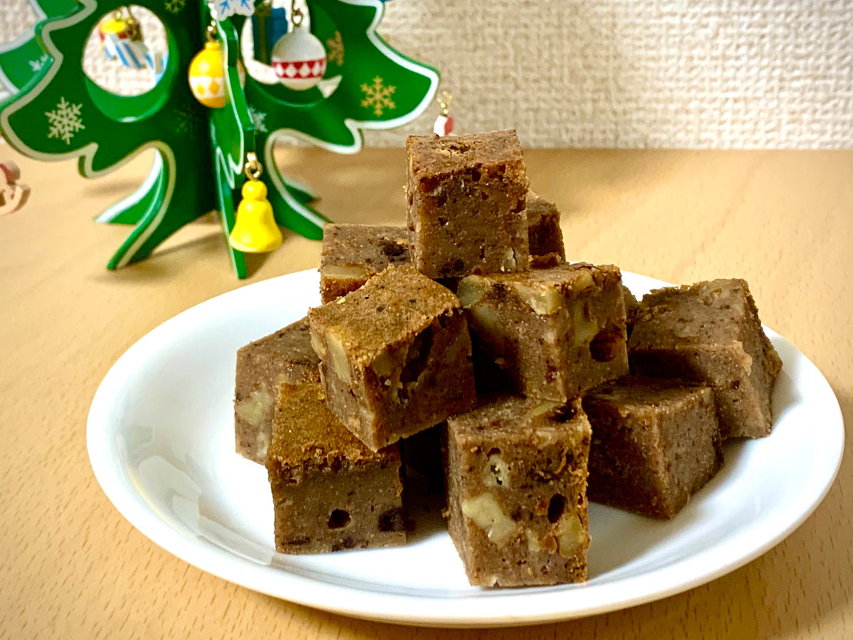 しっとりずっしり酒粕チョコレートケーキ